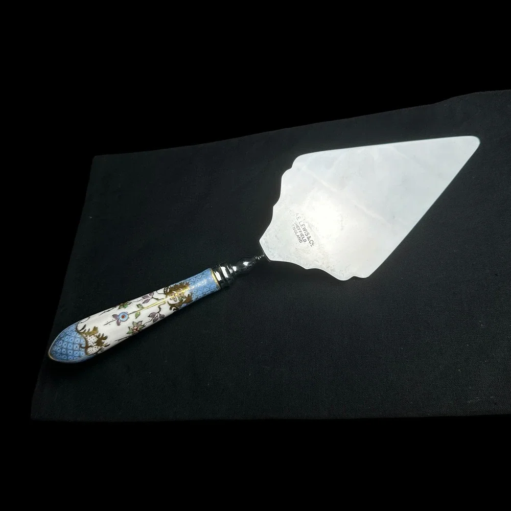 AE Lewis & Co Sheffield England Cake Server Engraved Silver Porcelain Handle
